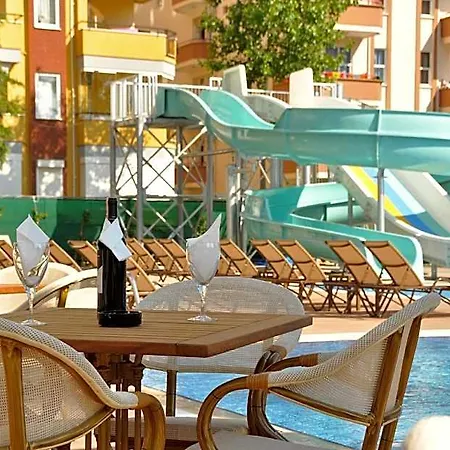 Vega Hotel 4*